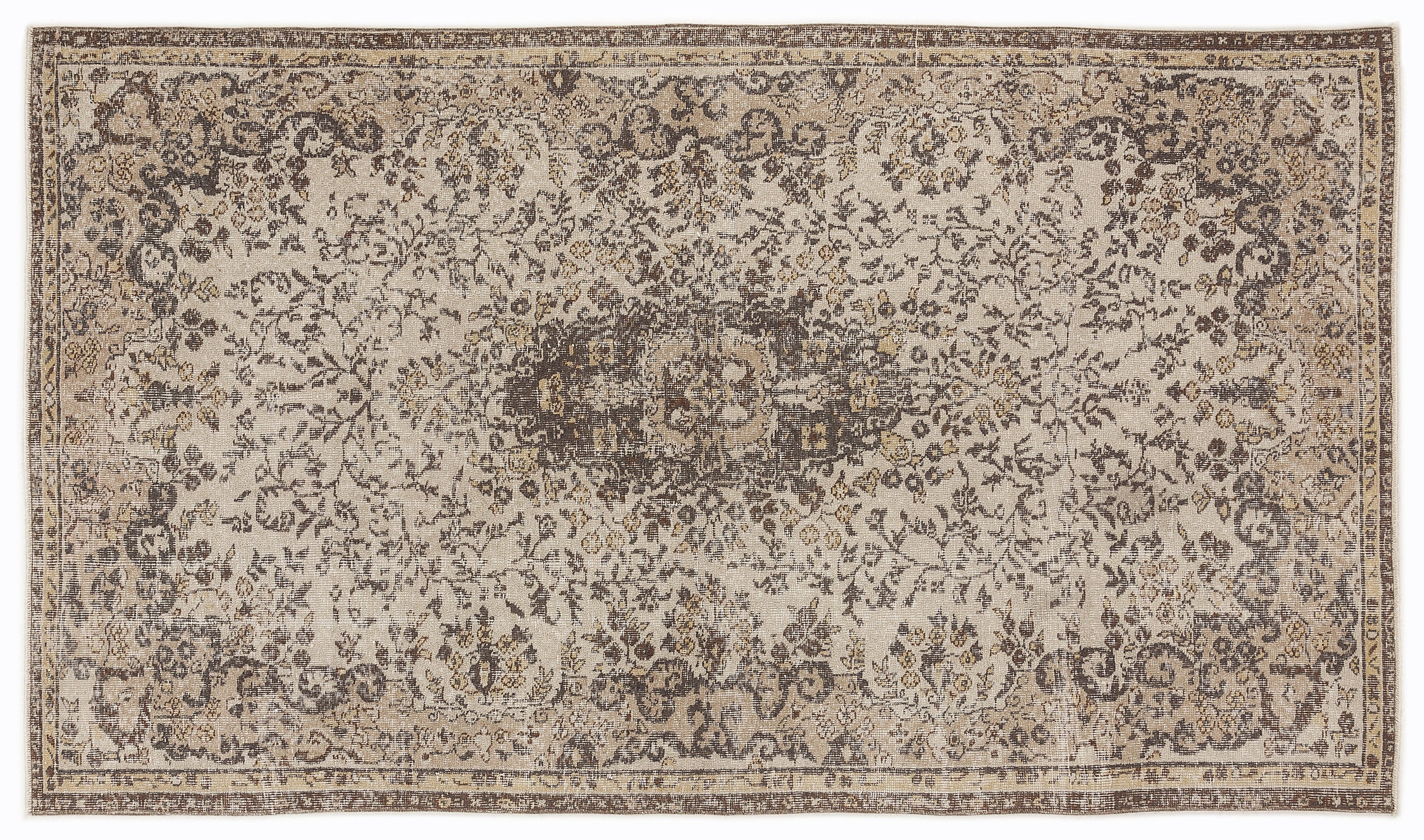 Nisua - Vintage Medallion Rug - 5'1 X 8'11