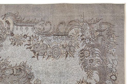 Load image 1 in gallery view. Hitema - Vintage Medallion Rug - 5'11 X 9'5