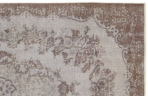 Load image 1 in gallery view. Glaenuma - Vintage Medallion Rug - 5'5 X 9'4