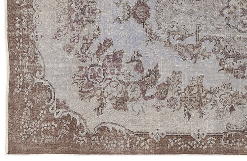 Load image 1 in gallery view. Glaenuma - Vintage Medallion Rug - 5'5 X 9'4