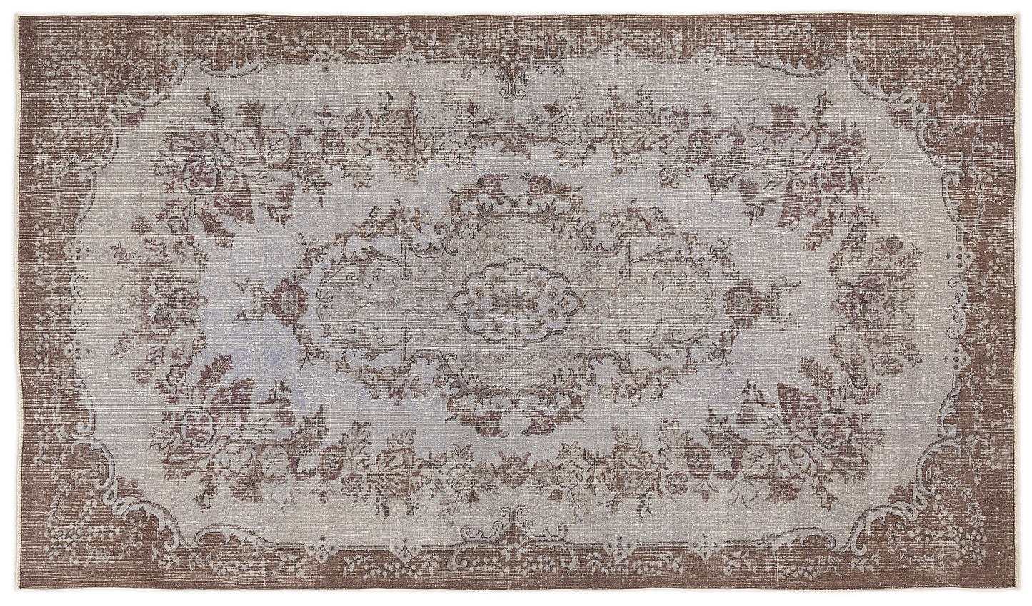 Glaenuma - Vintage Medallion Rug - 5'5 X 9'4