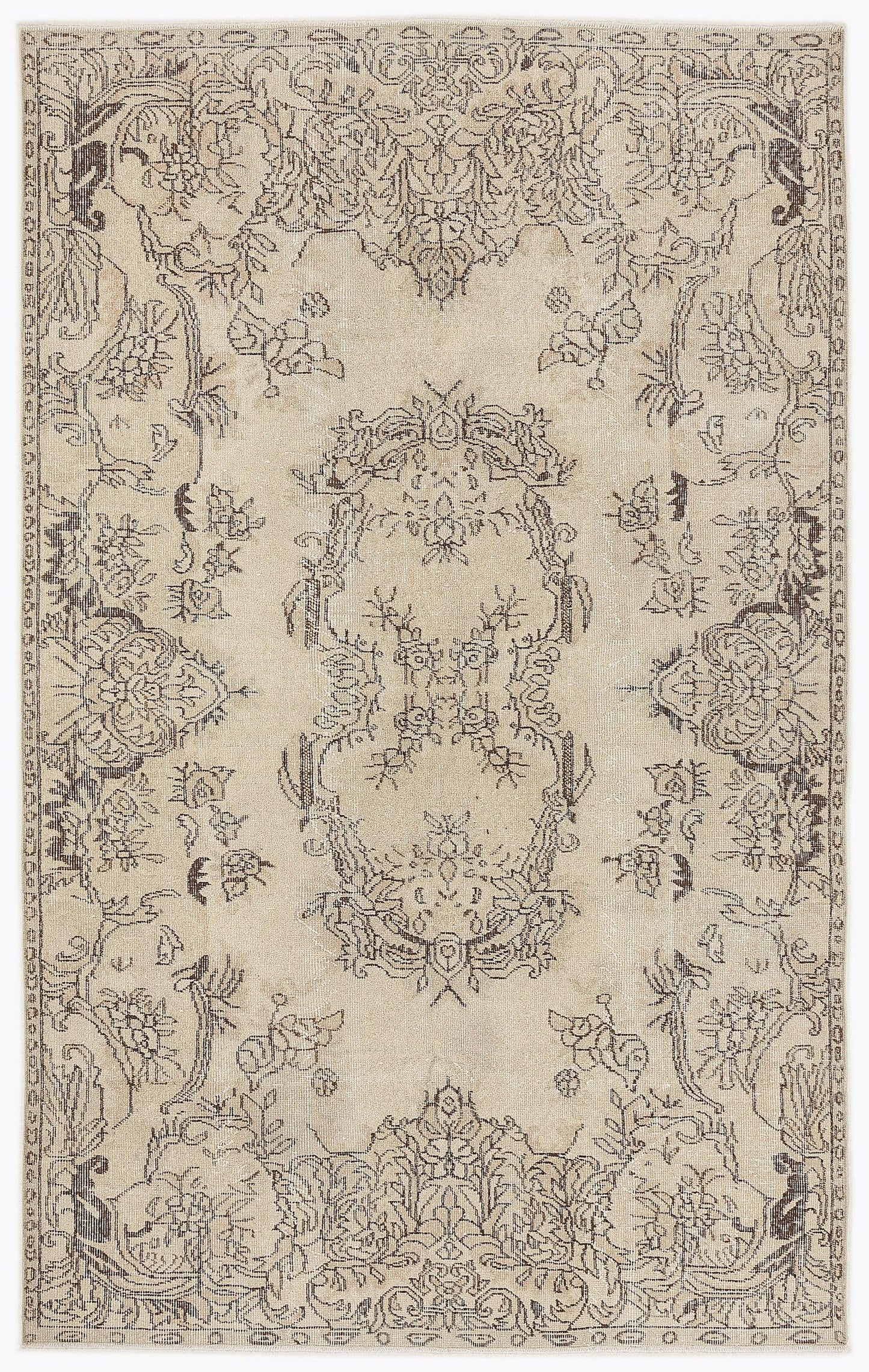Zukusa - Vintage Medallion Rug - 5'7 X 8'11