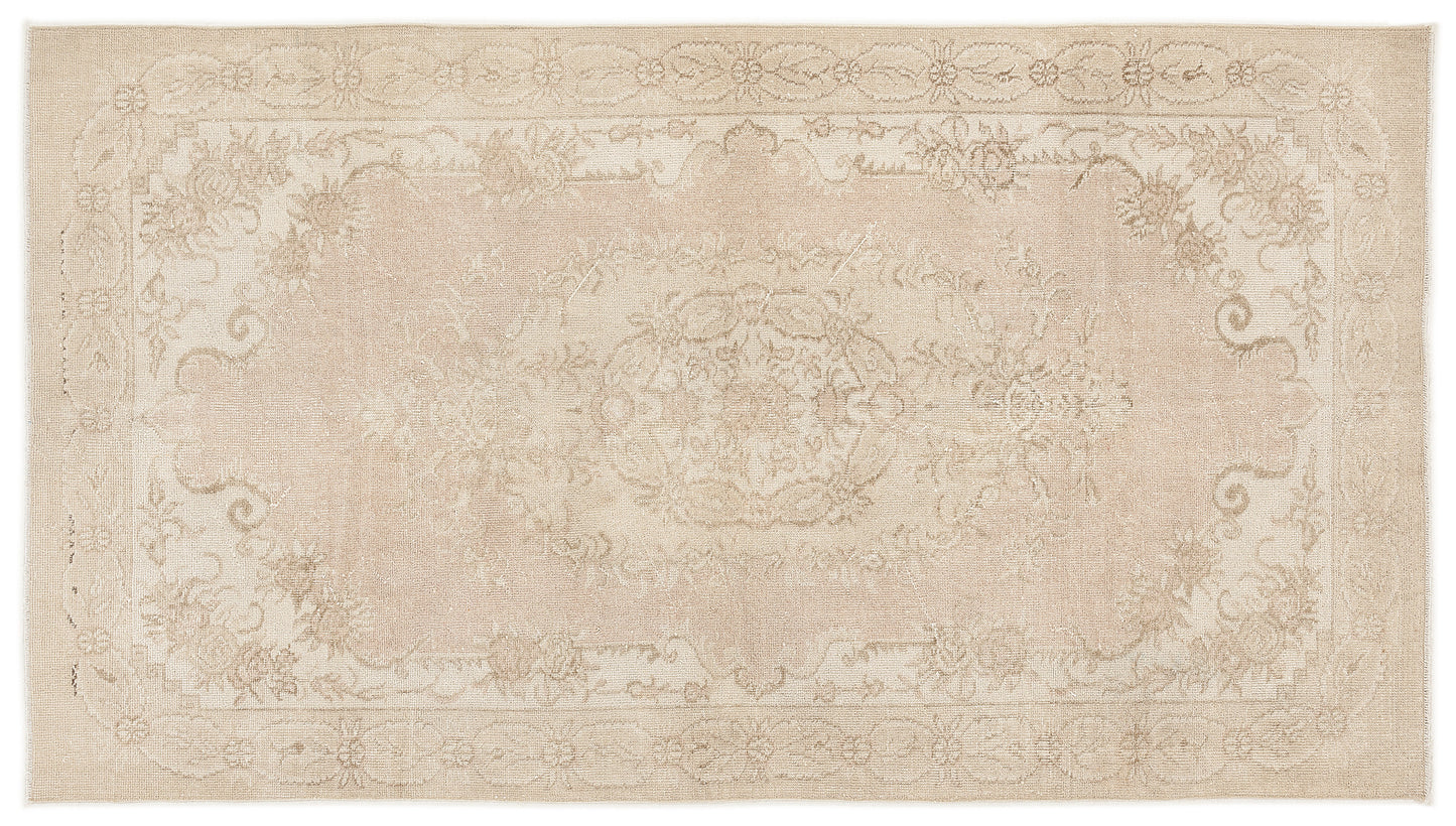 Dagiar - Vintage Distressed Rug - 4'8 X 8'3