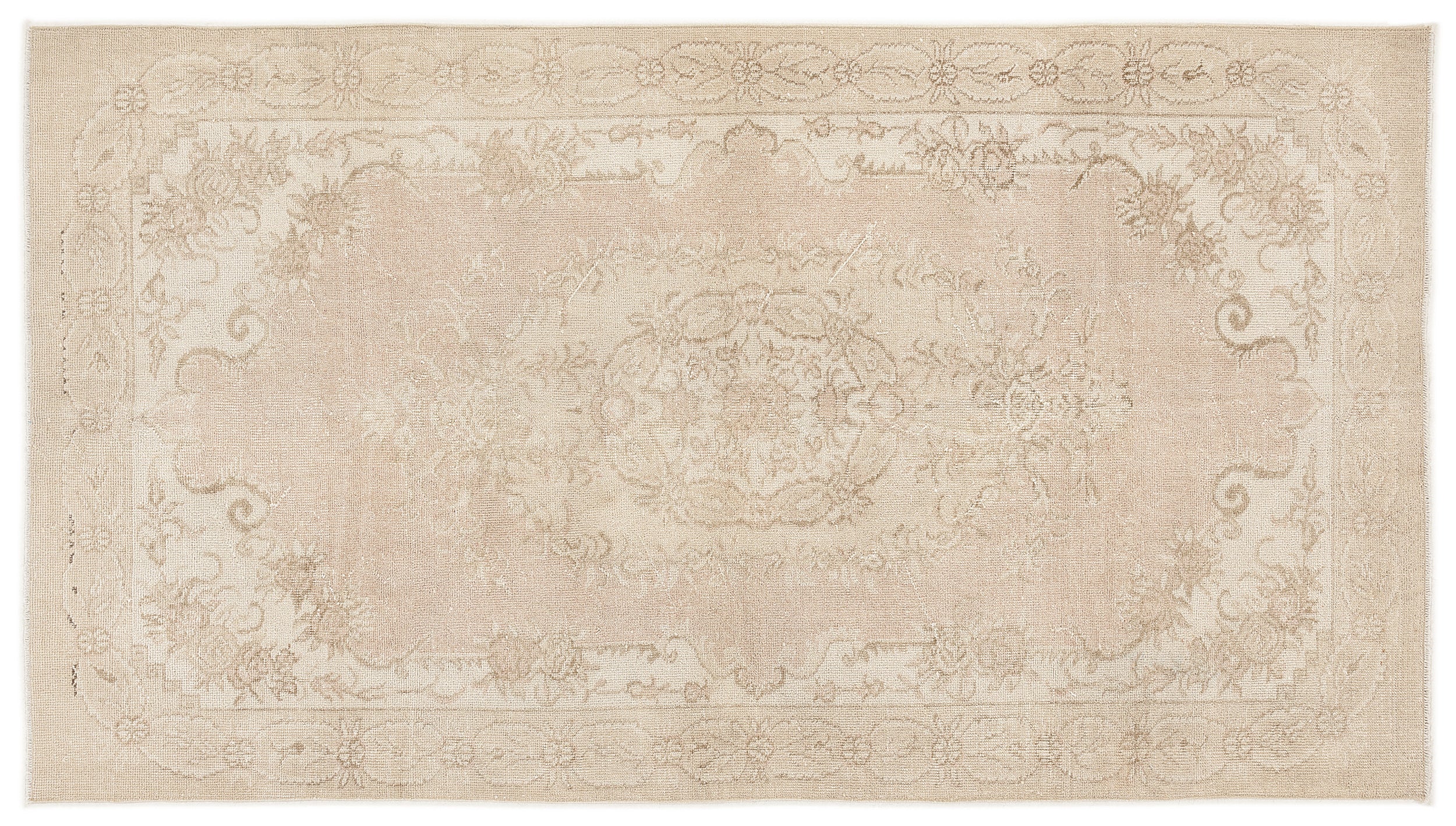 Dagiar - Vintage Distressed Rug - 4'8 X 8'3