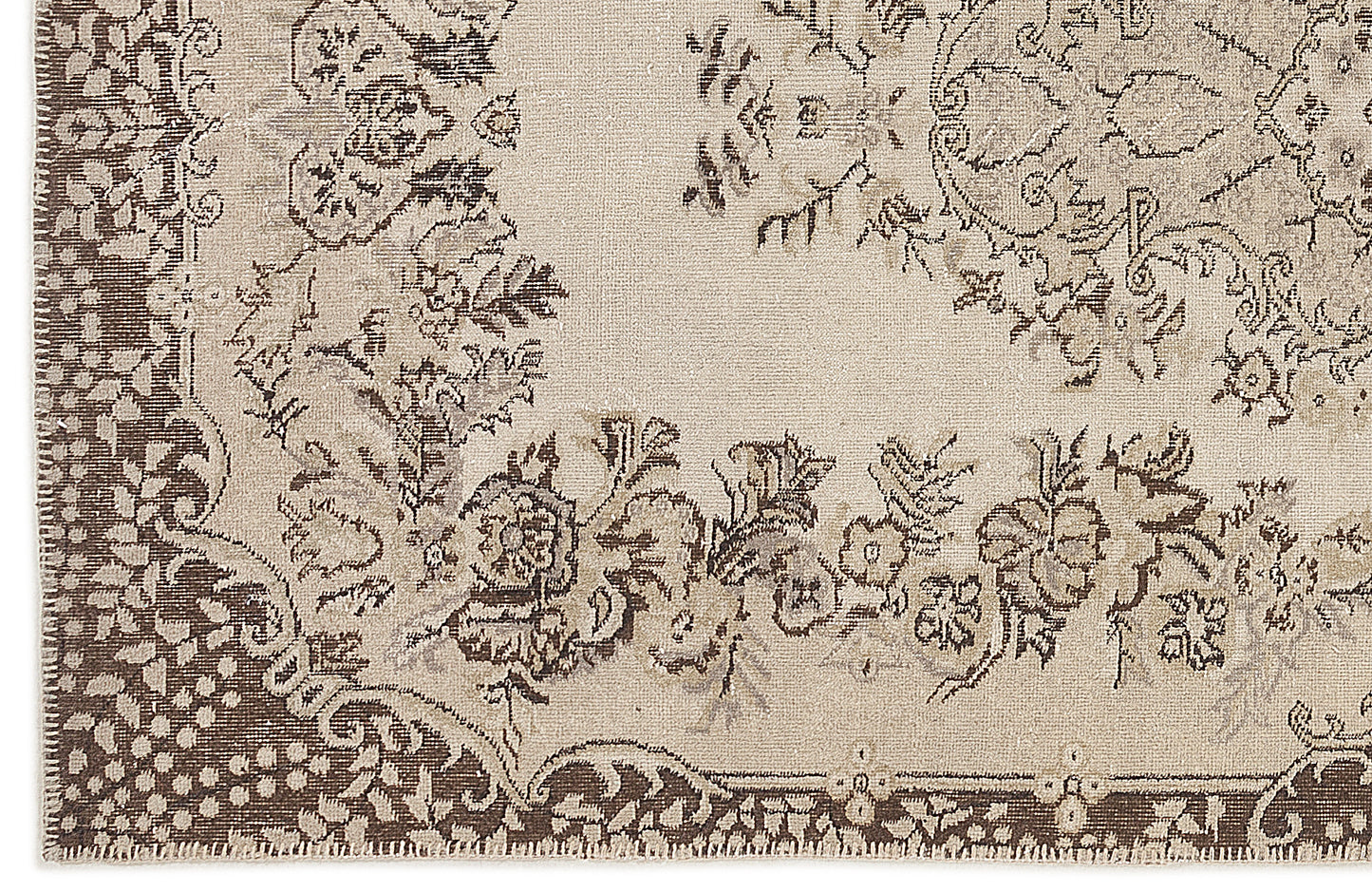 Zeuveix - Vintage Medallion Rug - 5'3 X 9'3