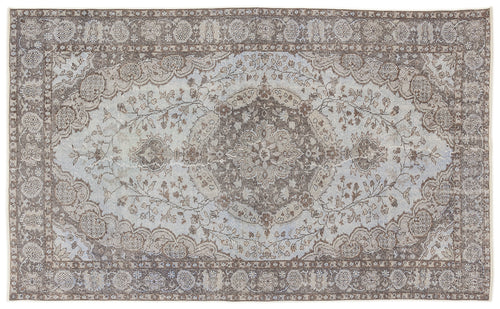 Load image 1 in gallery view. Seduas - Vintage Medallion Rug - 5'1 X 8'7