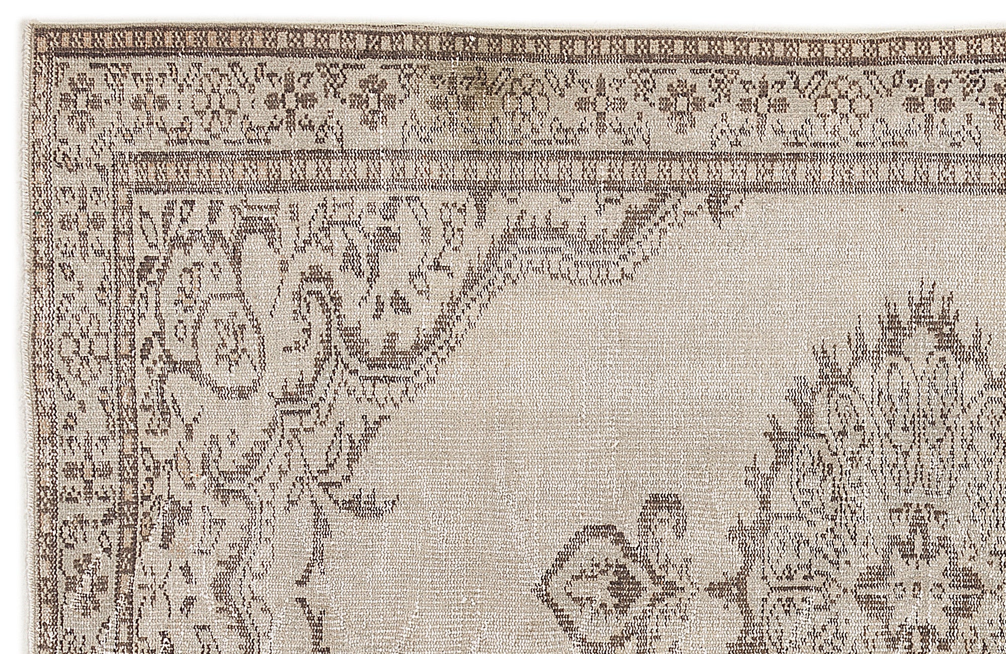 Zakora - Vintage Medallion Rug - 5'5 X 8'2