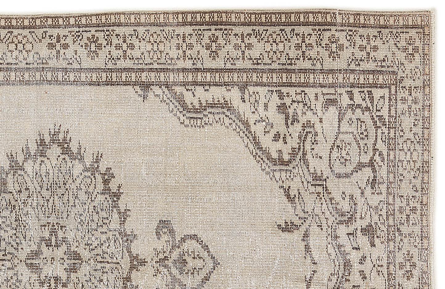 Zakora - Vintage Medallion Rug - 5'5 X 8'2