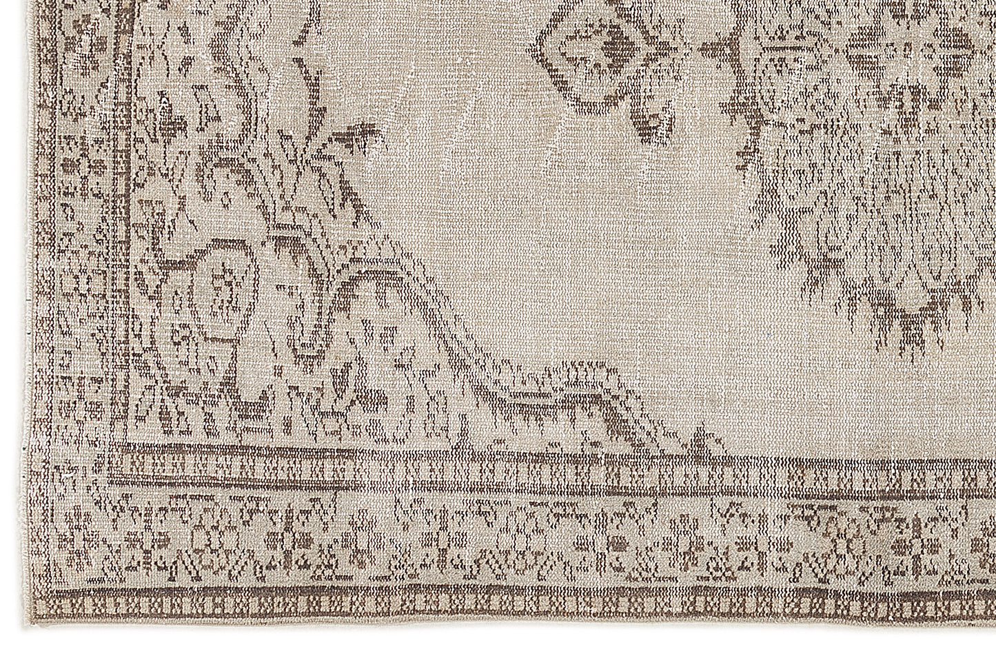 Zakora - Vintage Medallion Rug - 5'5 X 8'2