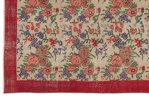 Load image 1 in gallery view. Diafian - Vintage Floral Rug - 5'3 X 9'6