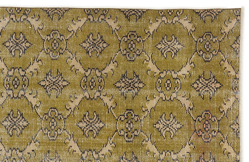 Load image 1 in gallery view. Fiaheda - Vintage Floral Rug - 5'8 X 8'5