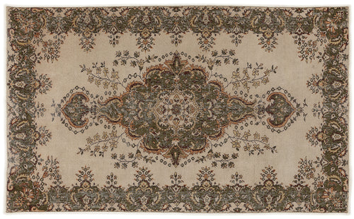 Load image 1 in gallery view. Fafais - Vintage Medallion Rug - 5'2 X 8'6