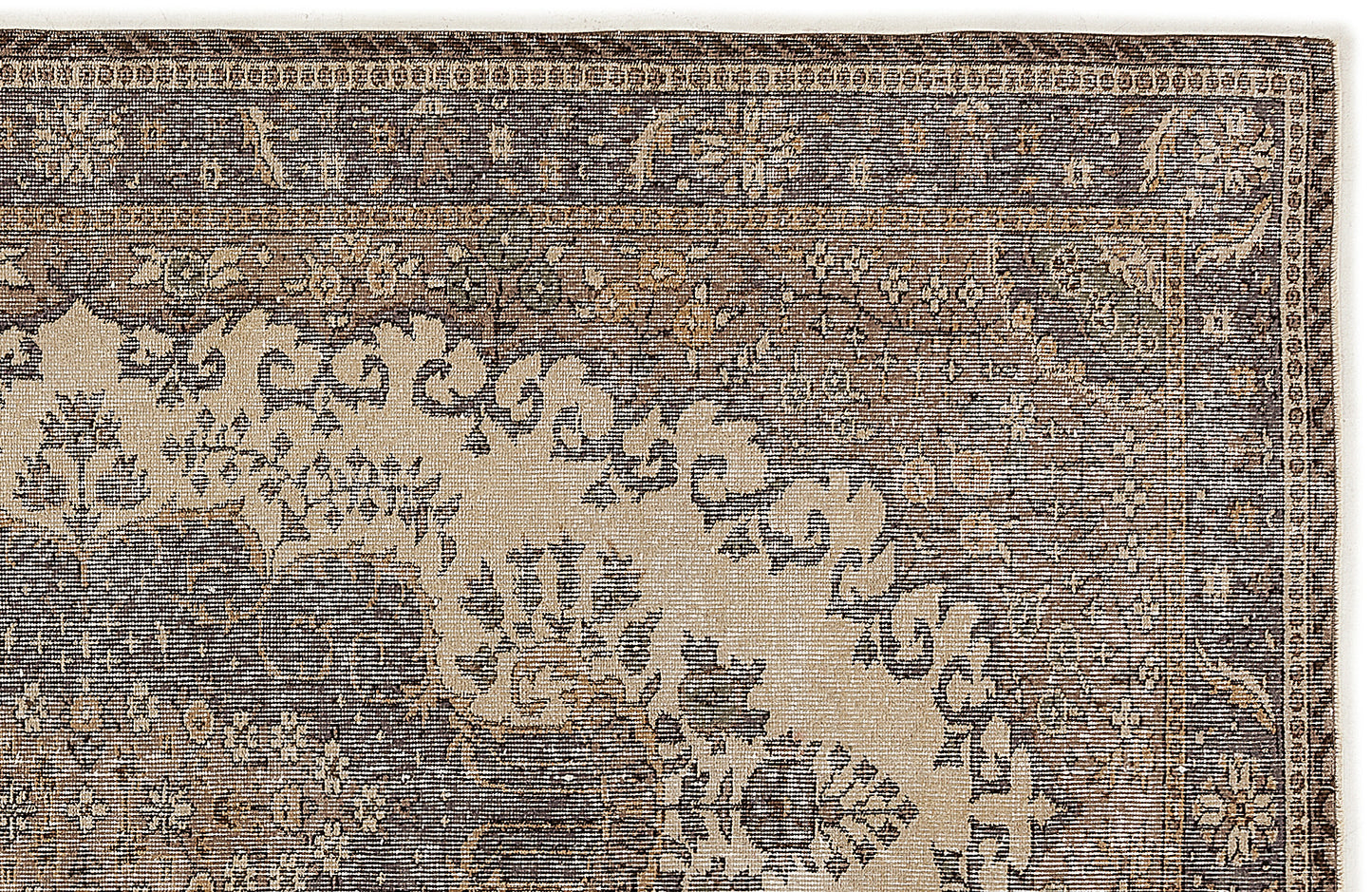 Praduda - Vintage Medallion Rug - 5'5 X 8'10