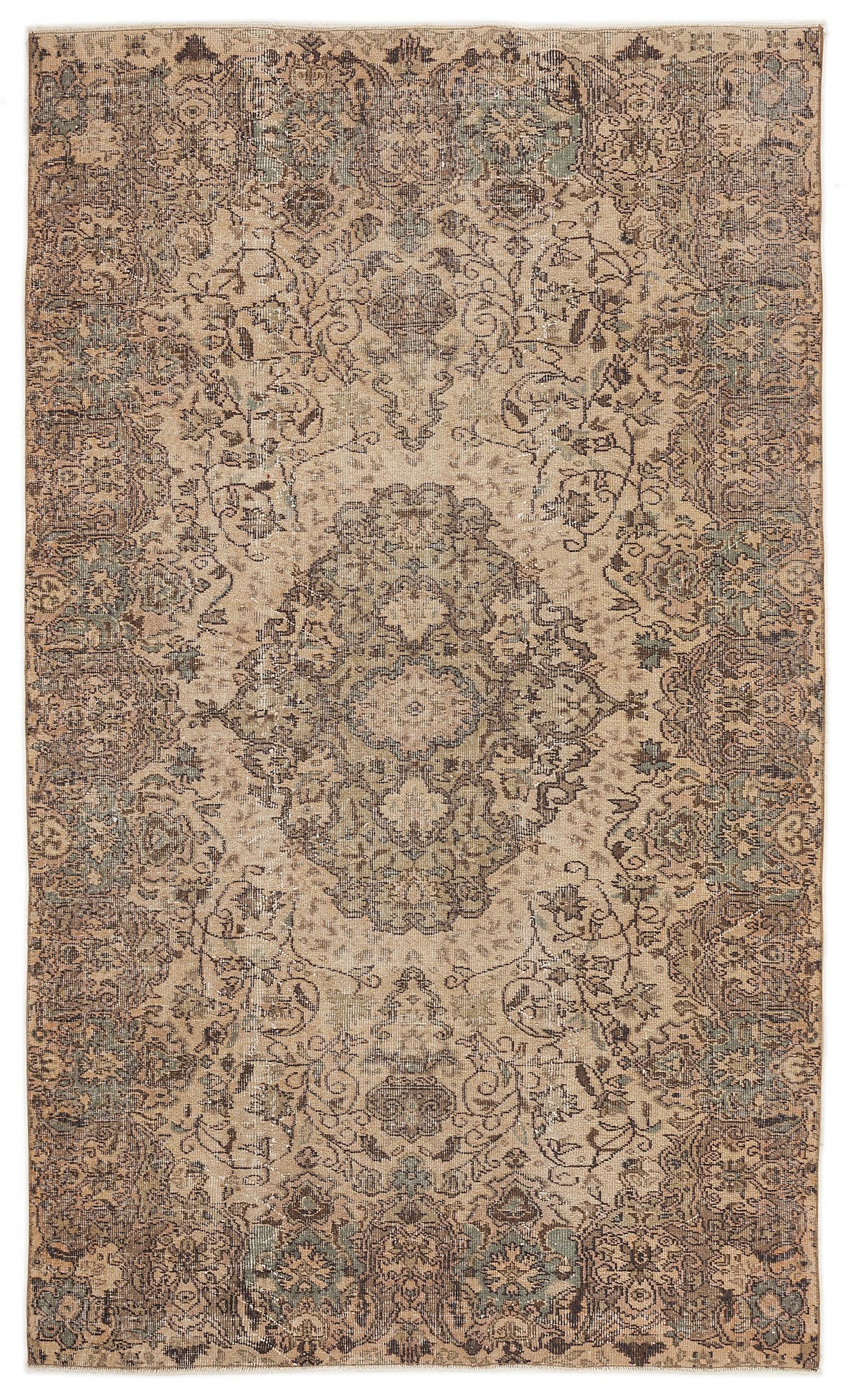 Frutusa - Vintage Medallion Rug - 5'5 X 9'2