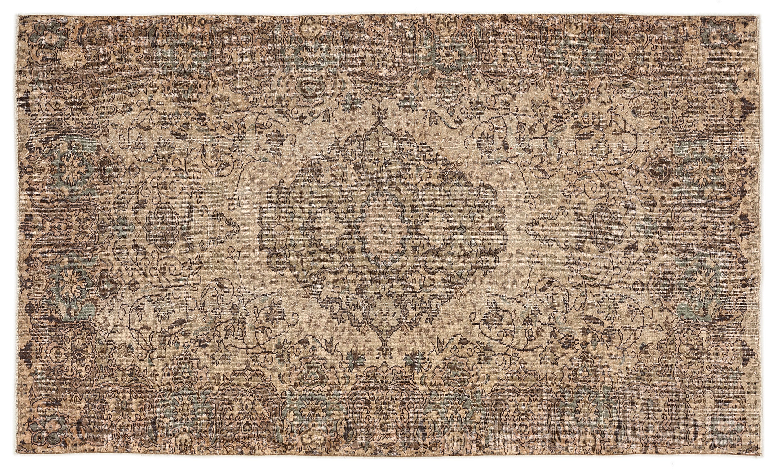 Frutusa - Vintage Medallion Rug - 5'5 X 9'2