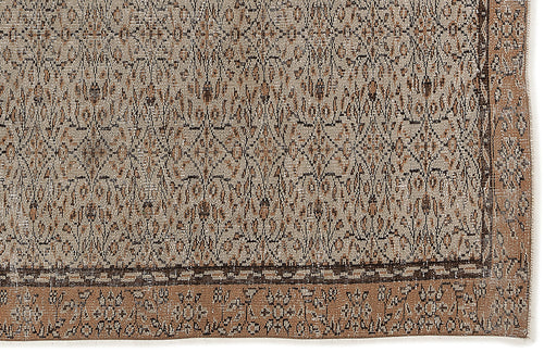 Load image 1 in gallery view. Thubuen - Vintage Floral Rug - 5'5 X 9'1
