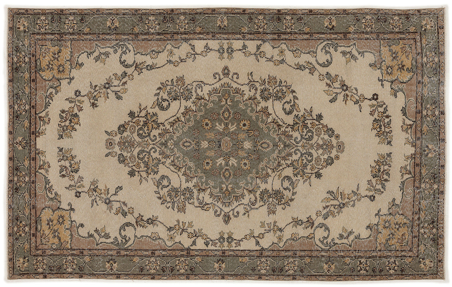 Trituis - Vintage Medallion Rug - 5'8 X 8'11