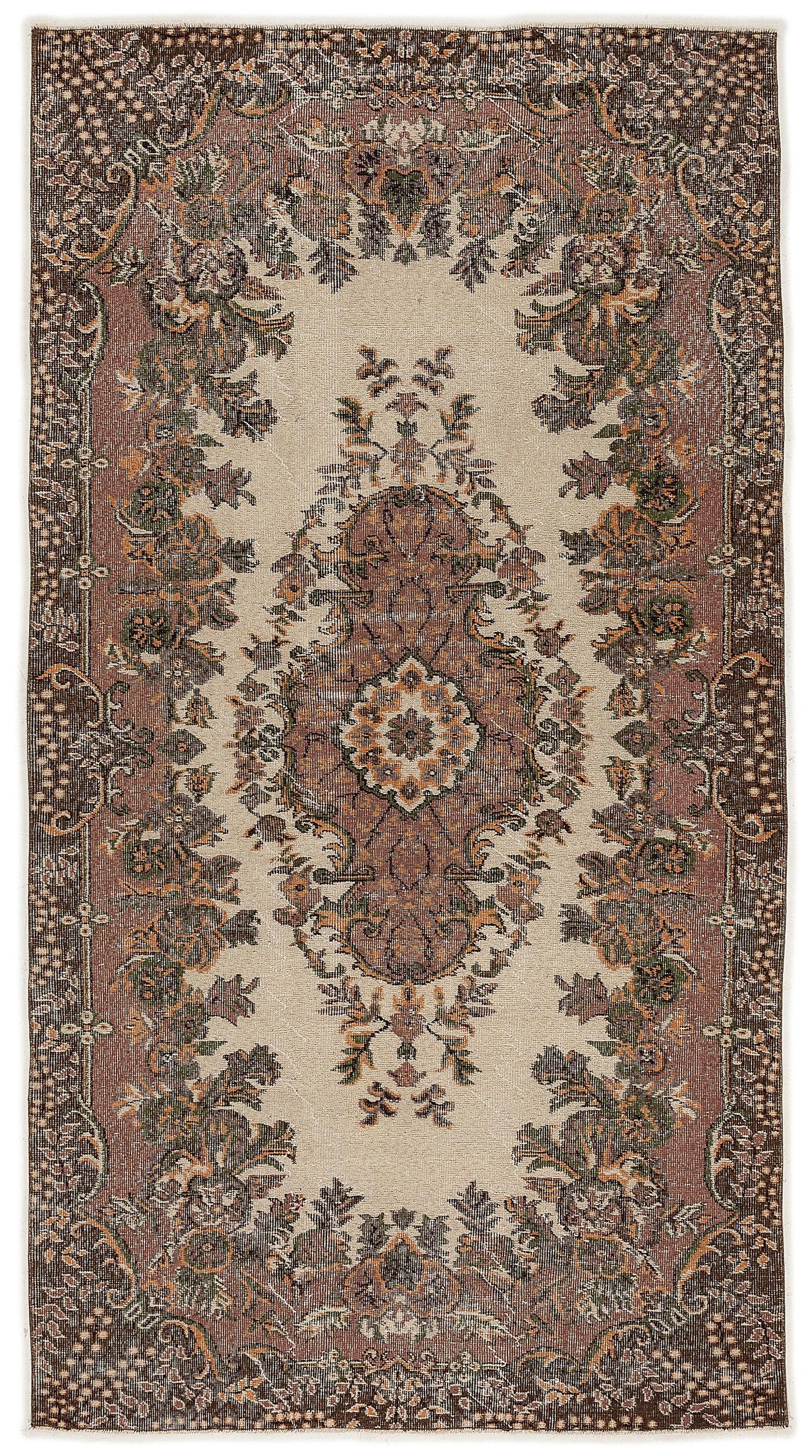 Botera - Vintage Medallion Rug - 4'9 X 9'2