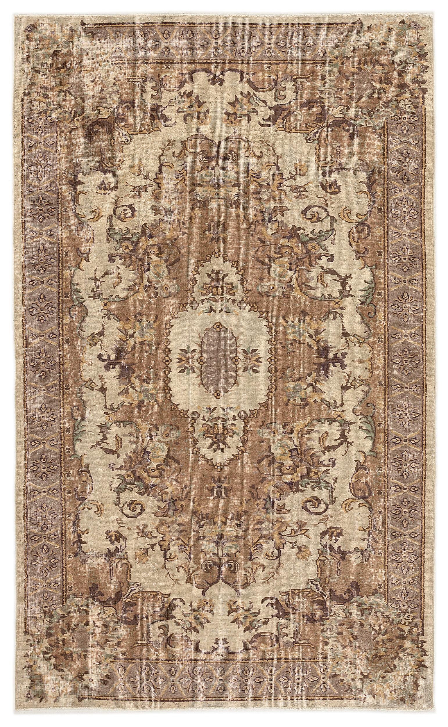 Trana - Vintage Medallion Rug - 5'6 X 9'1