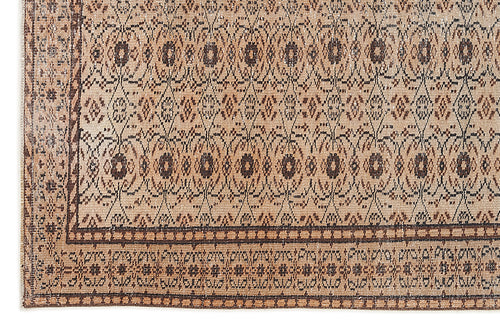 Load image 1 in gallery view. Benaor - Vintage Floral Rug - 5'7 X 9'0