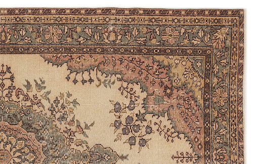 Load image 1 in gallery view. Vobeya - Vintage Medallion Rug - 5'6 X 9'2