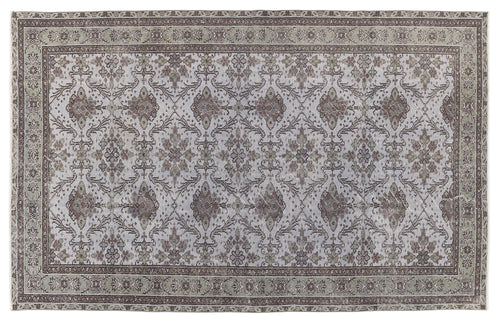 Load image 1 in gallery view. Criana - Vintage Floral Rug - 5'10 X 9'3