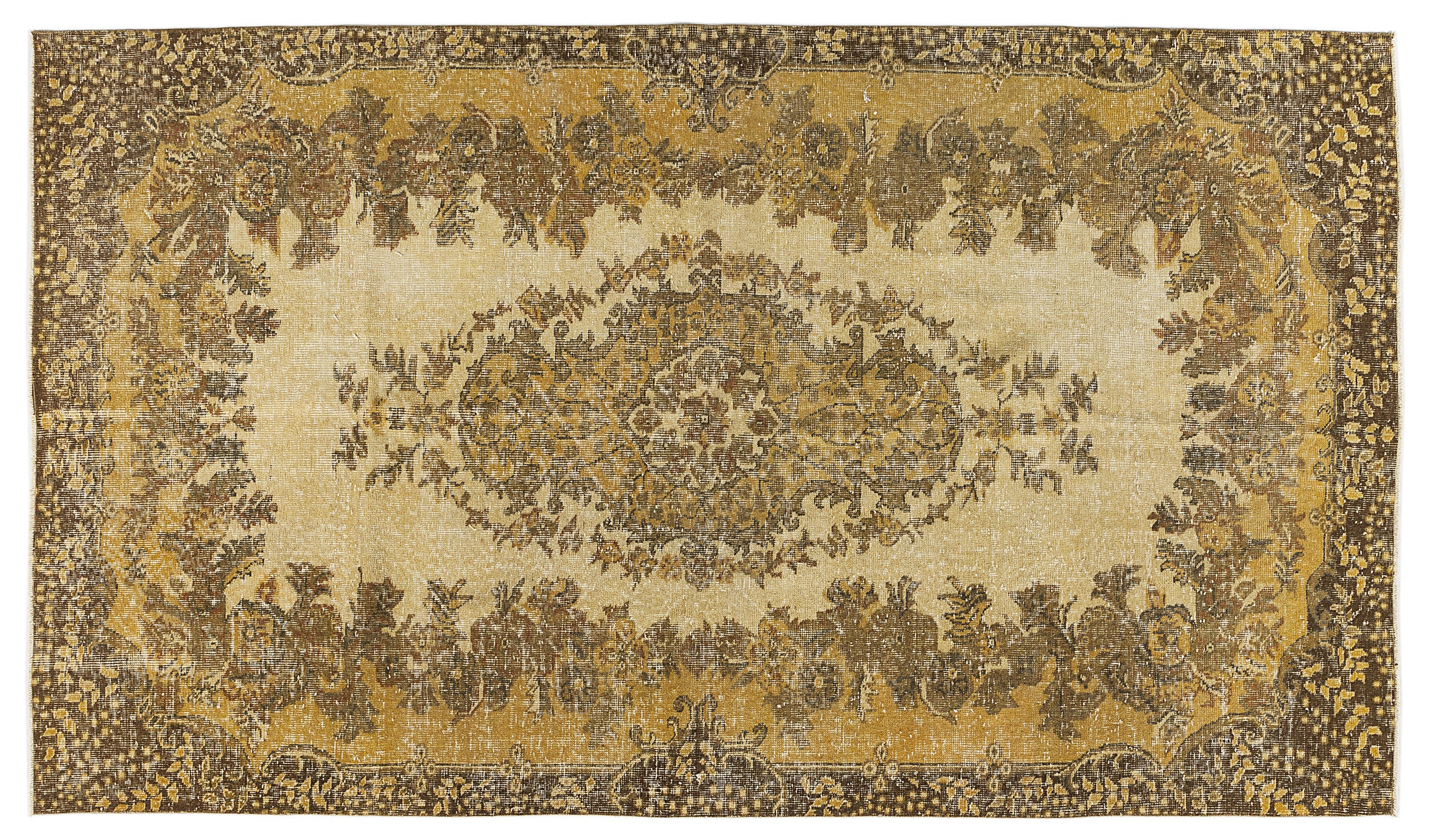 Bisona - Vintage Medallion Rug - 5'3 X 9'5