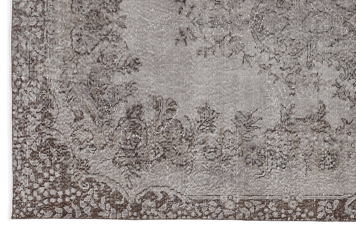 Dreatula - Vintage Medallion Rug - 5'4 X 10'2