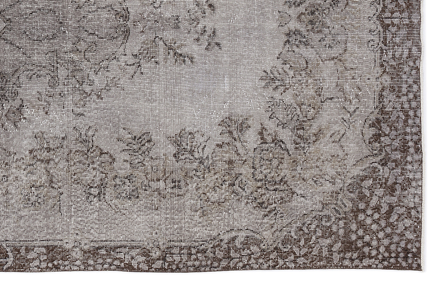 Dreatula - Vintage Medallion Rug - 5'4 X 10'2