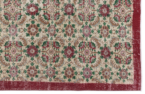 Load image 1 in gallery view. Kanala - Vintage Floral Rug - 5'5 X 8'10
