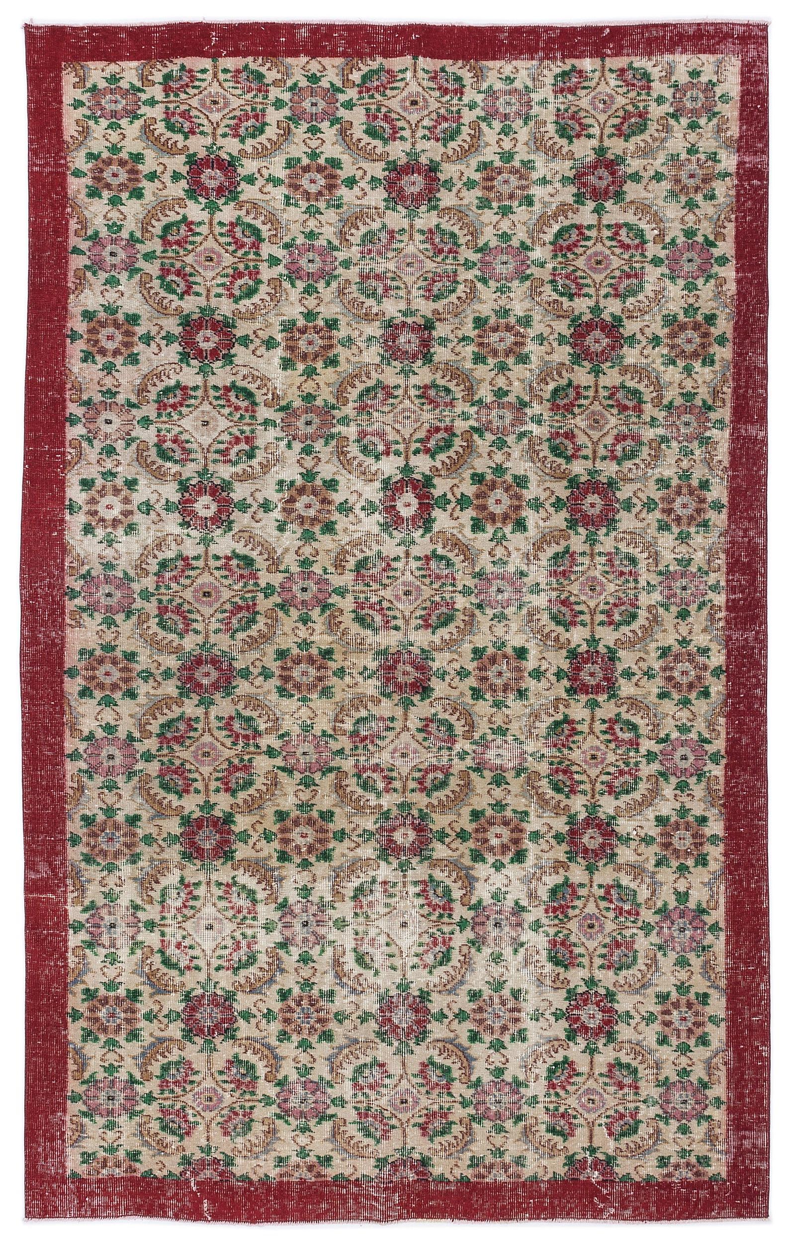 Kanala - Vintage Floral Rug - 5'5 X 8'10