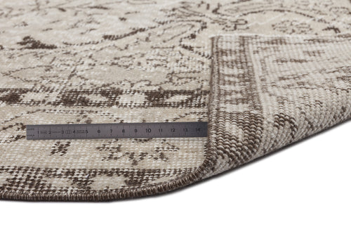 Load image 1 in gallery view. Vobien - Vintage Medallion Rug - 5'9 X 8'8