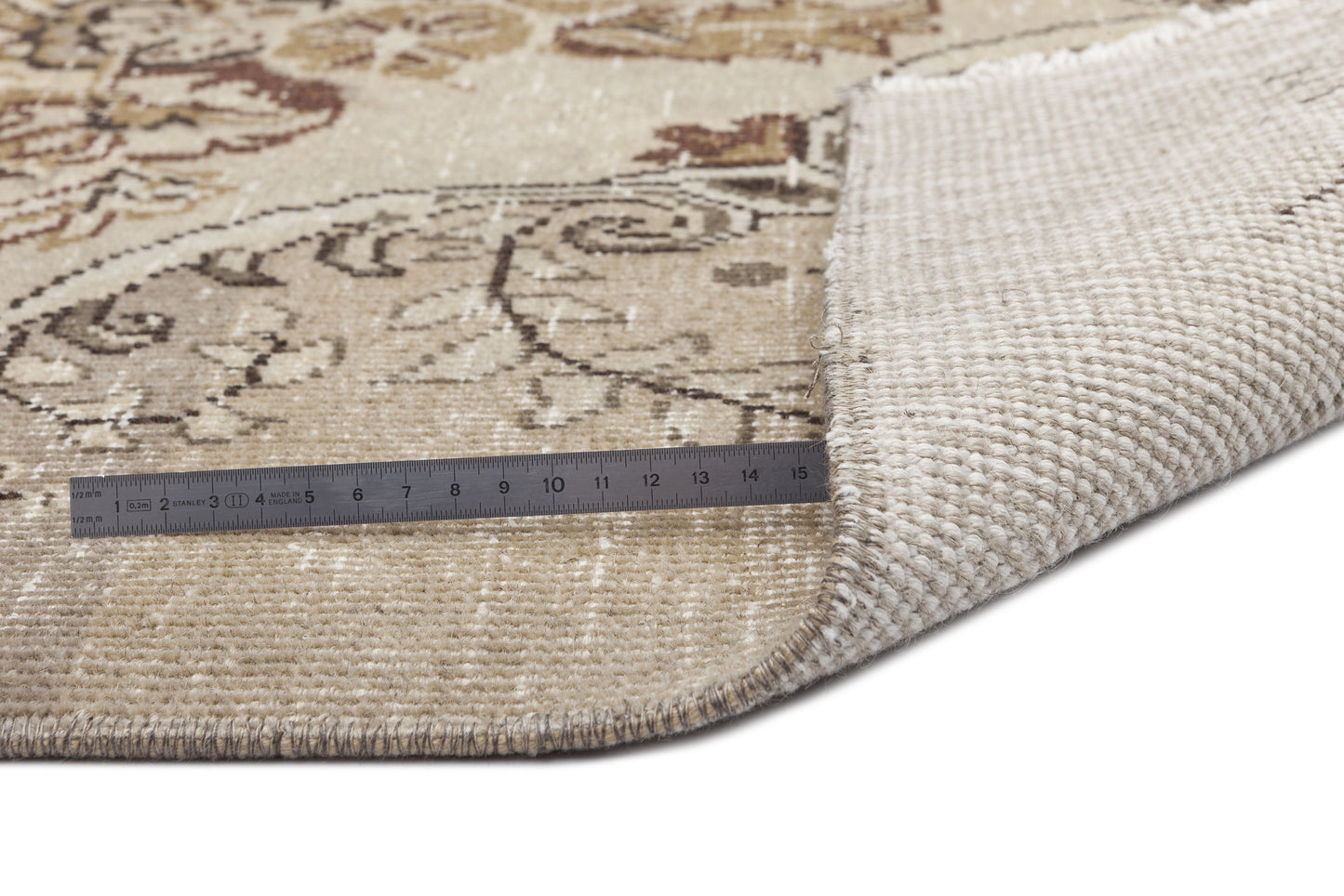Pakaon - Vintage Medallion Rug - 6'4 X 9'6