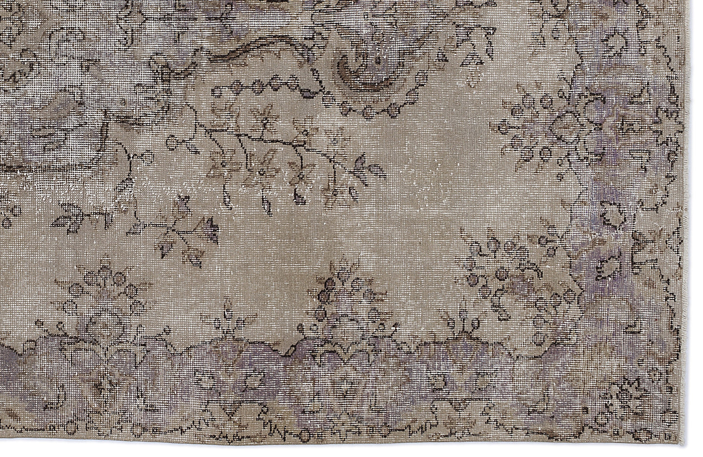 Liagien - Vintage Distressed Rug - 5'9 X 9'10
