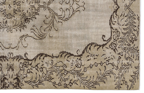 Load image 1 in gallery view. Bonuta - Vintage Medallion Rug - 5'7 X 8'8