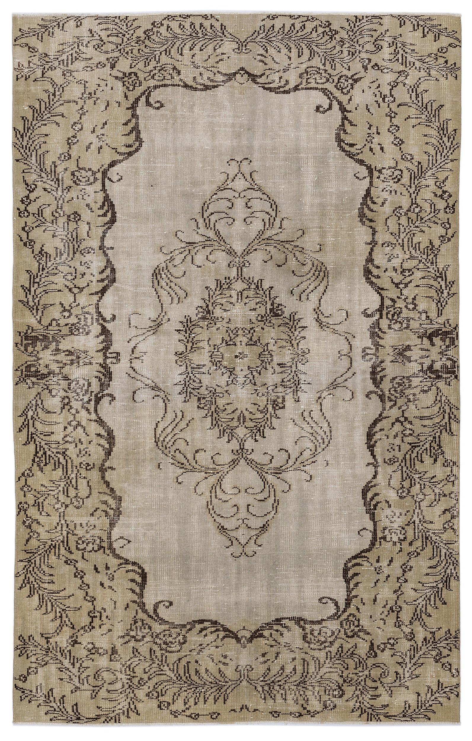 Bonuta - Vintage Medallion Rug - 5'7 X 8'8