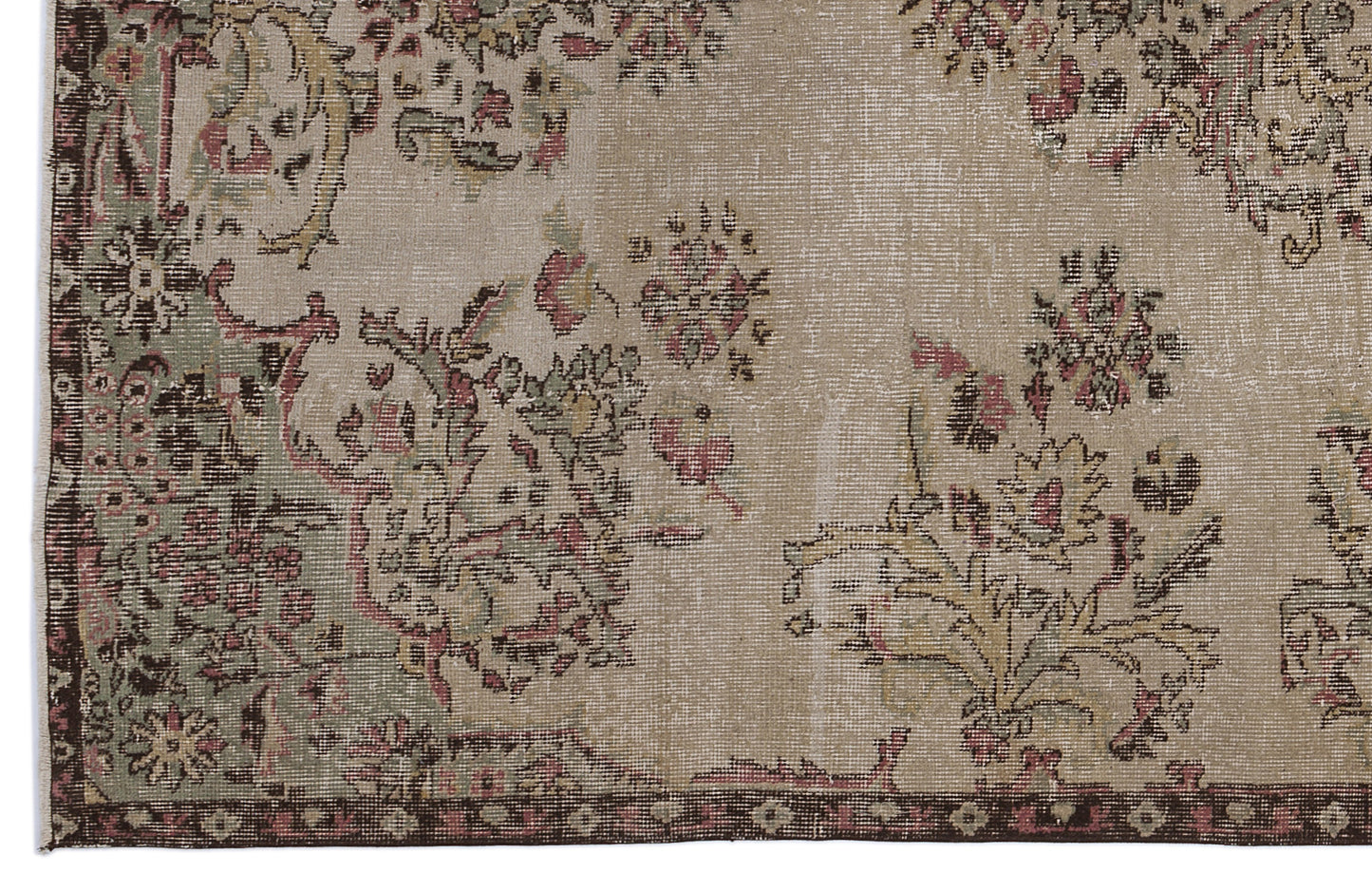 Flaufais - Vintage Medallion Rug - 5'8 X 9'10