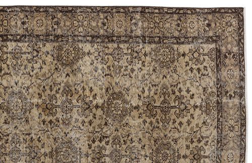 Load image 1 in gallery view. Hapama - Vintage Floral Rug - 5'5 X 8'11