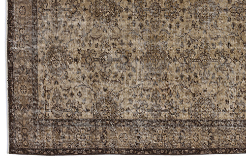 Load image 1 in gallery view. Hapama - Vintage Floral Rug - 5'5 X 8'11
