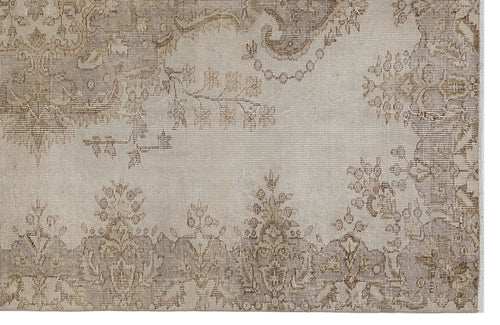 Load image 1 in gallery view. Levuel - Vintage Medallion Rug - 5'7 X 8'6