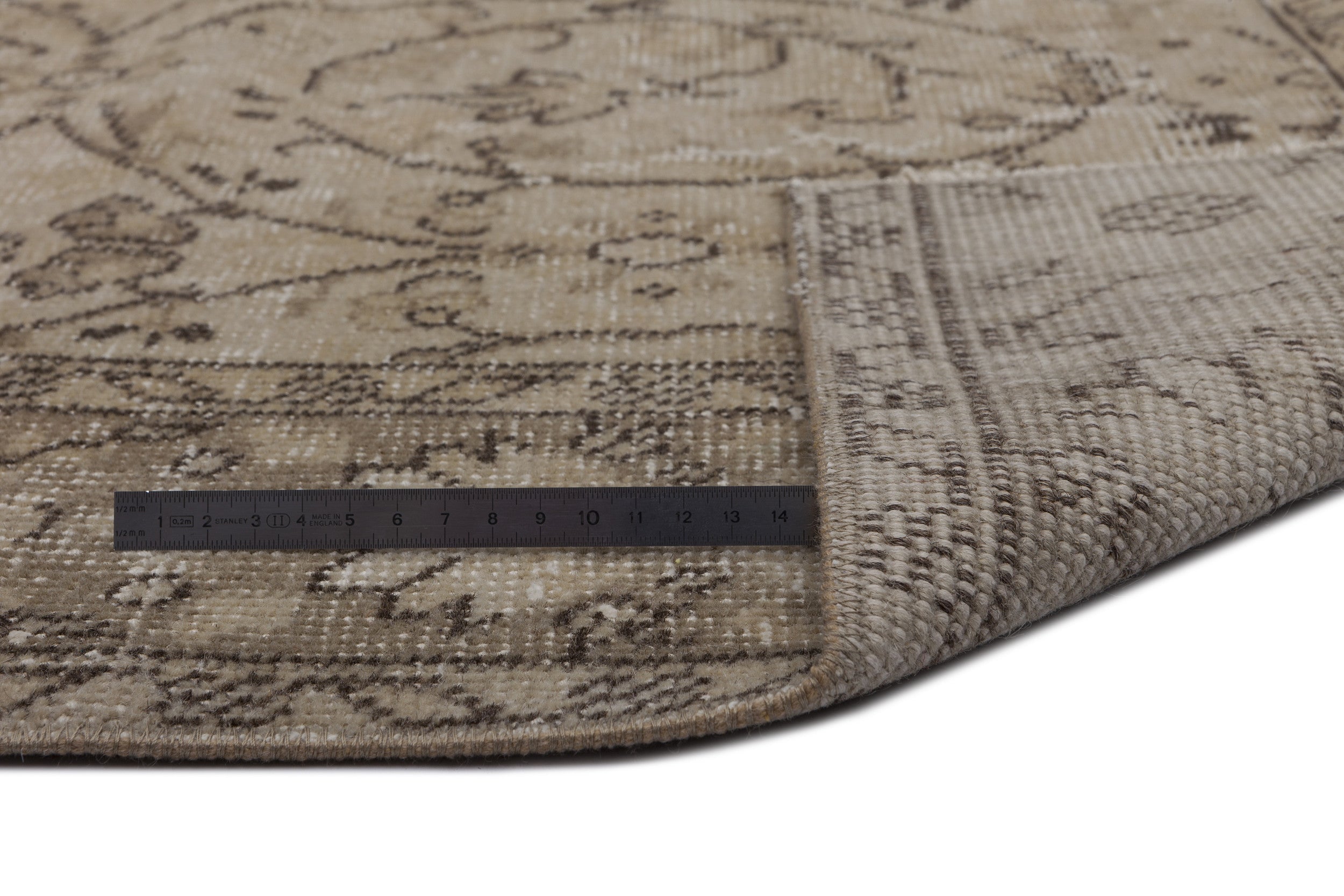 Dreayn - Vintage Floral Rug - 4'8 X 8'0