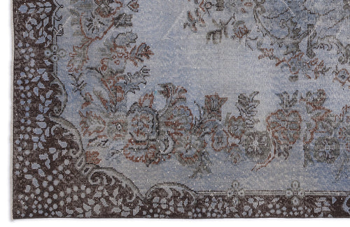 Load image 1 in gallery view. Zisoane - Vintage Medallion Rug - 5'7 X 10'0