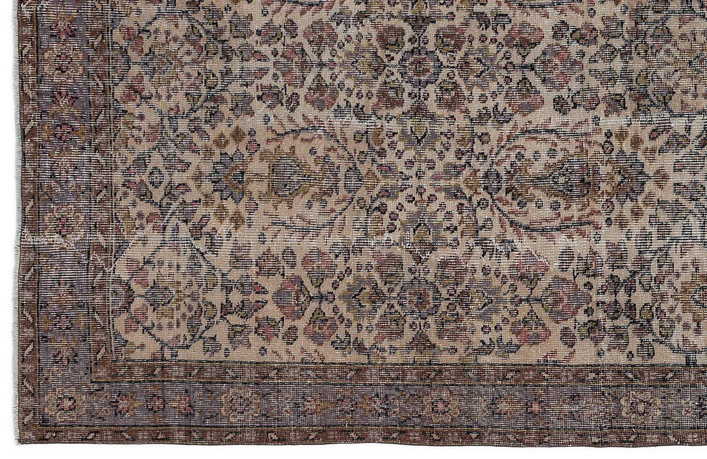 Tugiane - Vintage Floral Rug - 5'1 X 9'0