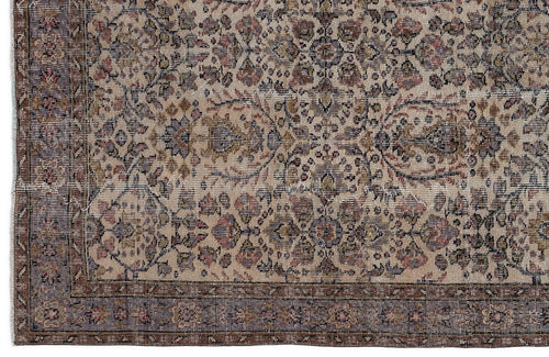 Load image 1 in gallery view. Tugiane - Vintage Floral Rug - 5'1 X 9'0