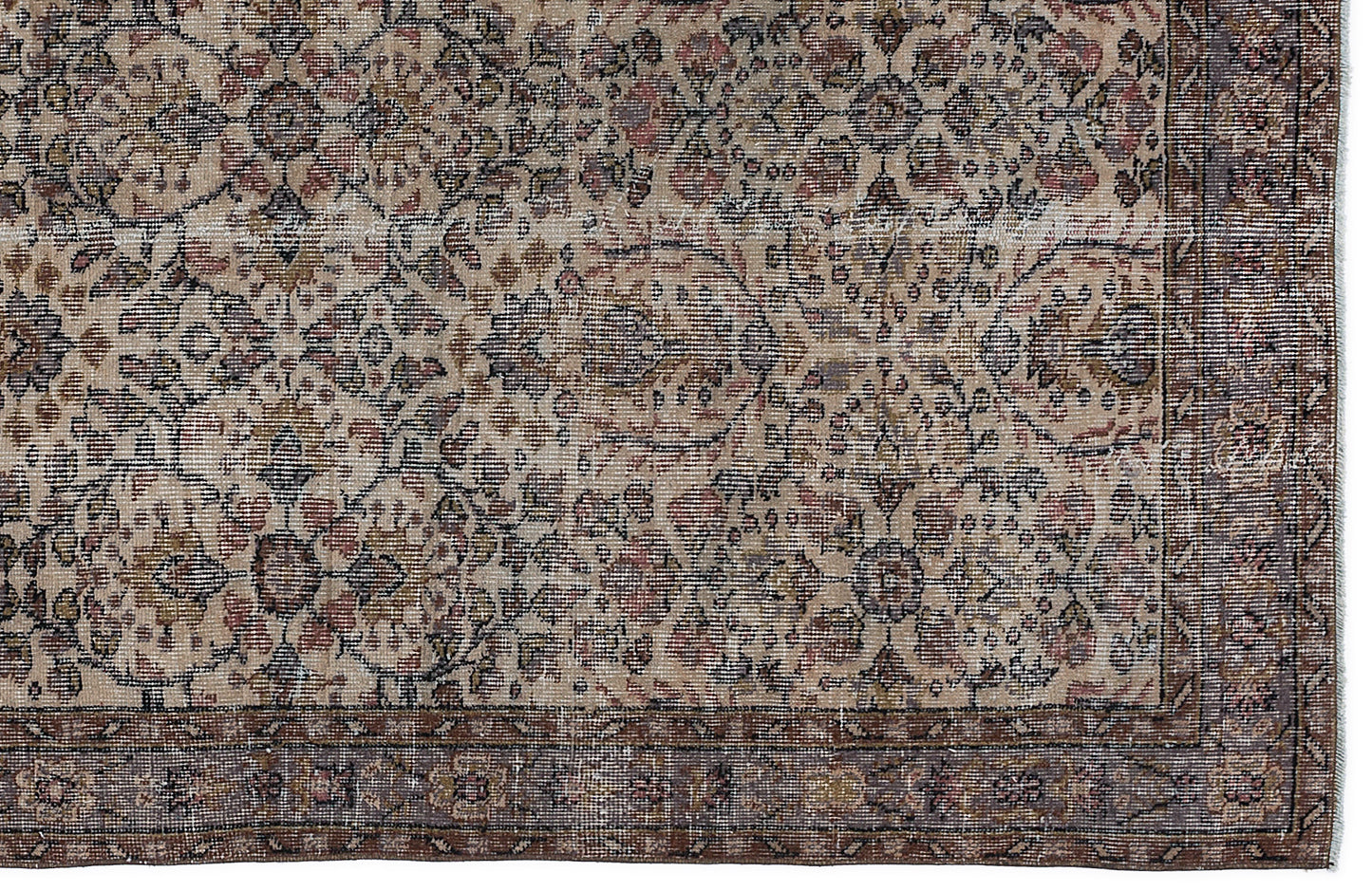 Tugiane - Vintage Floral Rug - 5'1 X 9'0