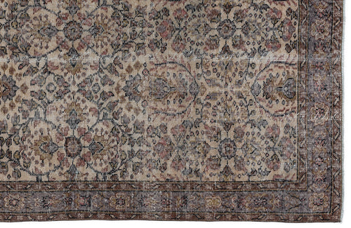 Load image 1 in gallery view. Tugiane - Vintage Floral Rug - 5'1 X 9'0