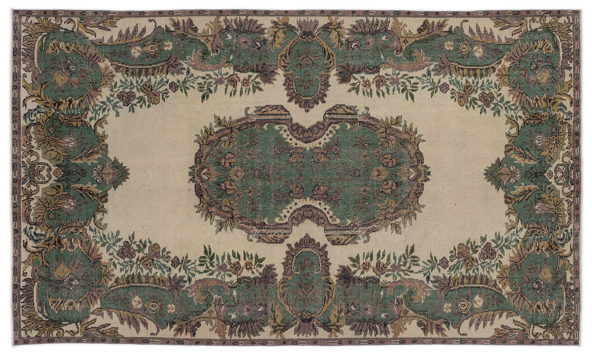 Keubura - Vintage Medallion Rug - 5'6 X 9'5