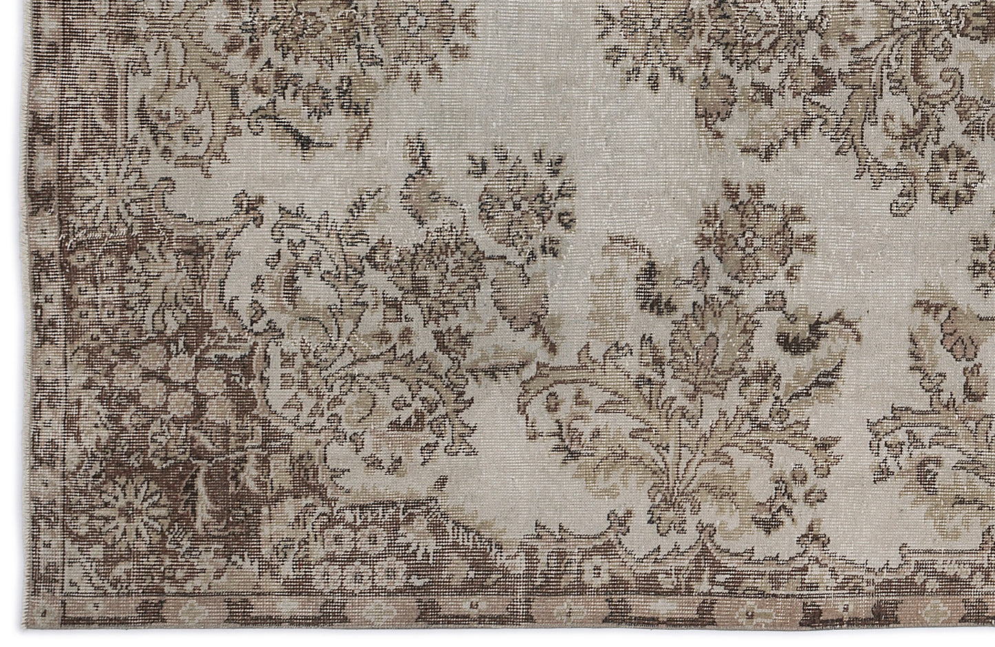 Mafata - Vintage Medallion Rug - 5'11 X 9'5