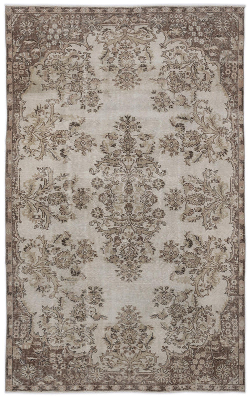 Load image 1 in gallery view. Mafata - Vintage Medallion Rug - 5'11 X 9'5