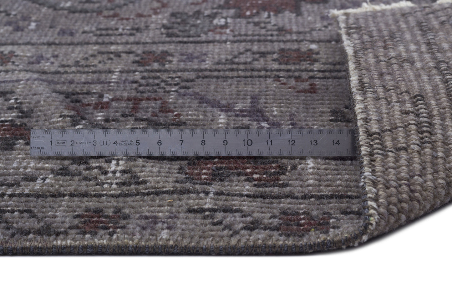 Thiama - Vintage Distressed Rug - 6'3 X 10'0